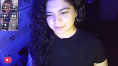 Snapshot of kimmiakiss22 chatting on March 22, 2:26 am Kimmi online show from March 22, 2:26 am