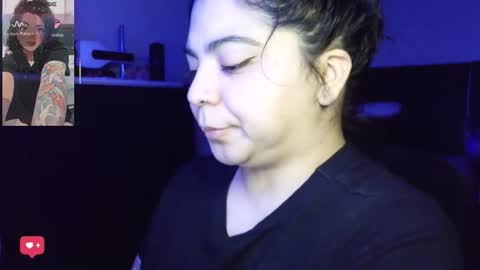 Snapshot of kimmiakiss22 chatting on March 29, 1:27 am Kimmi online show from March 29, 1:27 am