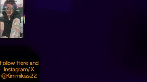 Snapshot of kimmiakiss22 chatting on May 7, 1:33 am Kimmi online show from May 7, 1:33 am