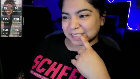 Snapshot of kimmiakiss22 chatting on May 23, 3:01 am Kimmi online show from May 23, 3:01 am
