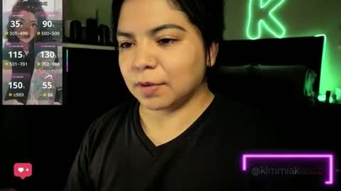 Snapshot of kimmiakiss22 chatting on May 30, 2:08 am Kimmi online show from May 30, 2:08 am