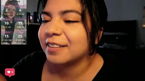 Snapshot of kimmiakiss22 chatting on May 30, 10:29 pm Kimmi online show from May 30, 10:29 pm