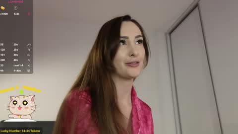 Snapshot of kimmie_ chatting on June 5, 6:24 pm Kimmie online show from June 5, 6:24 pm