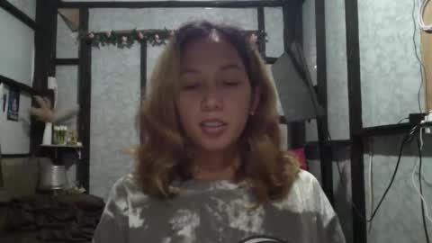 kimmk73644 online show from March 24, 11:32 pm