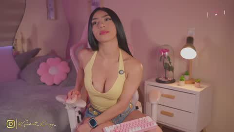 Snapshot of kimmy_sweet_ chatting on July 24, 4:49 pm Kimmy online show from July 24, 4:49 pm