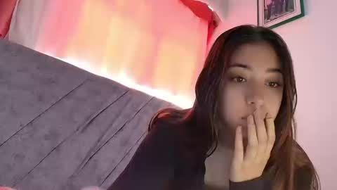 Snapshot of kimmy_veggaa chatting on September 22, 2:41 pm kimm online show from September 22, 2:41 pm