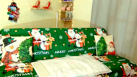 Kim online show from December 25, 7:56 pm