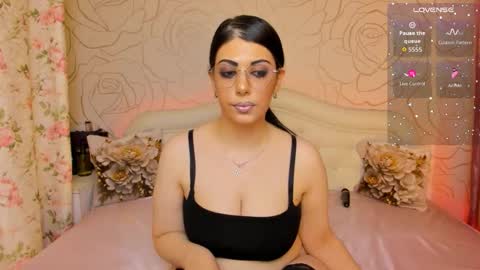 Snapshot of kimvegs chatting on March 16, 8:24 pm Kim online show from March 16, 8:24 pm