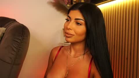 Andreea online show from June 26, 10:25 pm