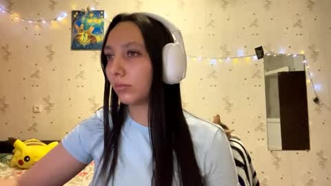 Jenny online show from April 28, 6:35 pm