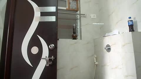 Snapshot of king_kong_india3 chatting on January 10, 5:26 am Jay online show from January 10, 5:26 am