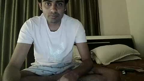 Snapshot of king_kong_india3 chatting on February 11, 6:22 pm Jay online show from February 11, 6:22 pm