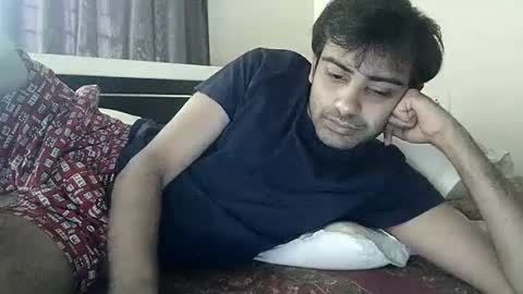 Snapshot of king_kong_india3 chatting on February 13, 10:44 am Jay online show from February 13, 10:44 am