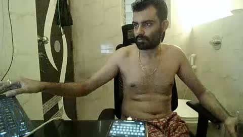 Snapshot of king_kong_india3 chatting on September 27, 6:40 am Jay online show from September 27, 6:40 am