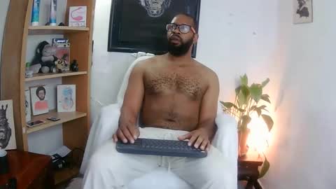 Malik  online show from February 3, 2:44 pm