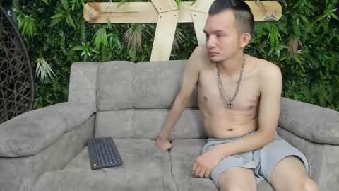 King  Kathe online show from February 7, 11:47 am