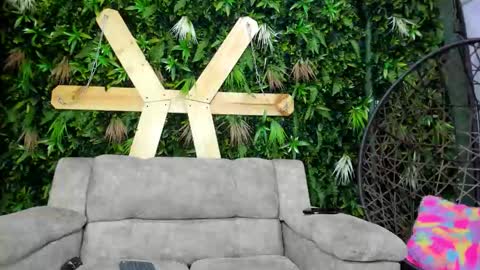 King  Kathe online show from February 10, 11:47 am