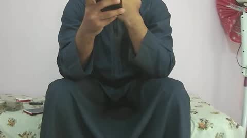 Snapshot of king_of_arabians chatting on March 28, 9:42 am king_of_arabians online show from March 28, 9:42 am