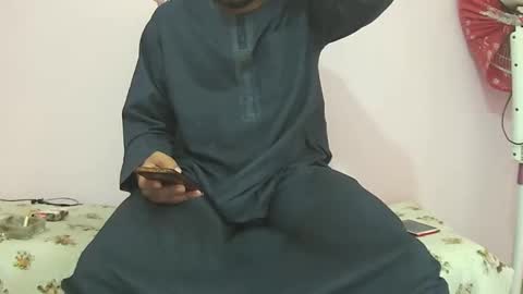 Snapshot of king_of_arabians chatting on March 30, 10:16 am king_of_arabians online show from March 30, 10:16 am
