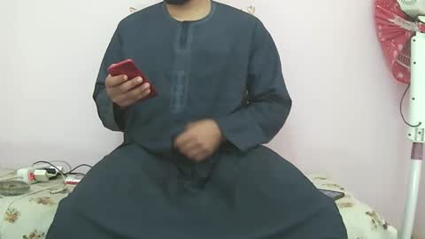 Snapshot of king_of_arabians chatting on April 13, 6:41 am king_of_arabians online show from April 13, 6:41 am