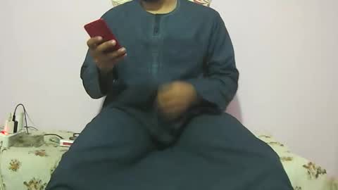 Snapshot of king_of_arabians chatting on April 20, 10:00 pm king_of_arabians online show from April 20, 10:00 pm