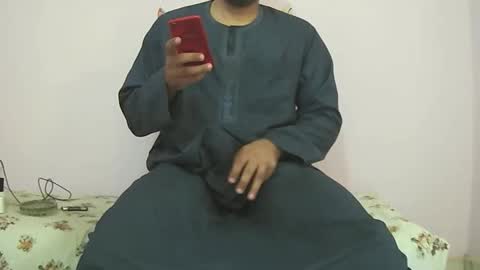 Snapshot of king_of_arabians chatting on May 3, 10:32 am king_of_arabians online show from May 3, 10:32 am
