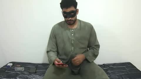 Snapshot of king_of_arabians chatting on June 10, 9:41 am king_of_arabians online show from June 10, 9:41 am