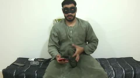 Snapshot of king_of_arabians chatting on June 19, 9:35 am king_of_arabians online show from June 19, 9:35 am