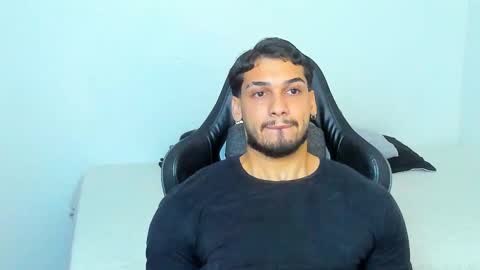 king_of_kings__ online show from January 13, 9:31 pm