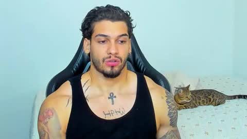 king_of_kings__ online show from February 25, 10:30 pm