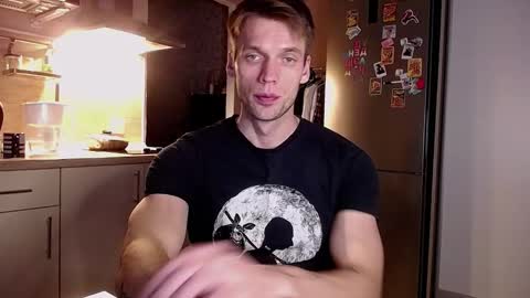 king_pong online show from December 14, 10:36 pm