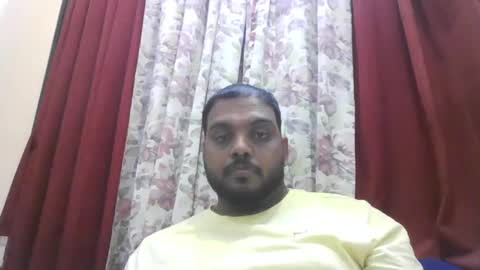 Snapshot of kingalpines chatting on December 3, 6:28 pm kingalpines online show from December 3, 6:28 pm