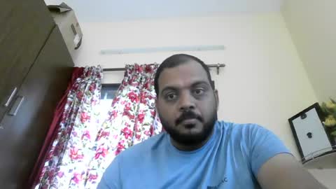 kingalpines1 online show from July 12, 2:13 am