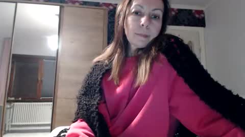 Snapshot of kingandprincess chatting on November 22, 9:25 pm sexysexyhotwetpinkredpussy online show from November 22, 9:25 pm