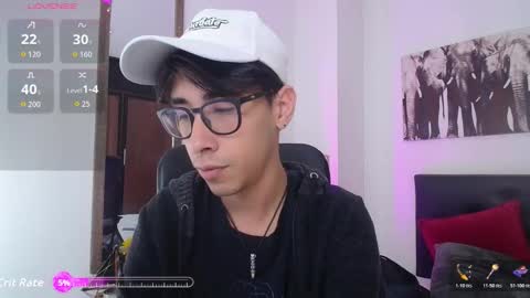 Snapshot of kingdanny_8 chatting on November 27, 2:46 am kingdanny_8 online show from November 27, 2:46 am