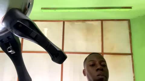 Snapshot of kingdavidmaster chatting on December 28, 7:43 pm King online show from December 28, 7:43 pm