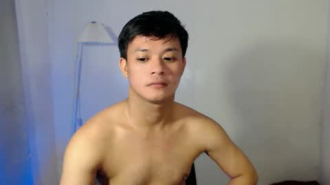 Snapshot of kingdomcum96 chatting on April 7, 12:38 pm kingdomcum96 online show from April 7, 12:38 pm