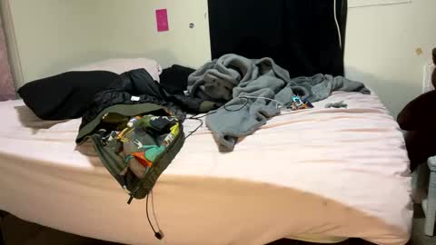 Snapshot of kingecstasyxxxddd chatting on February 12, 8:48 pm kingecstasyxxxddd online show from February 12, 8:48 pm