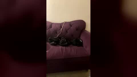 Snapshot of kingecstasyxxxddd chatting on March 8, 8:29 am kingecstasyxxxddd online show from March 8, 8:29 am