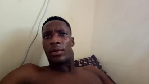 Snapshot of kingemizzy chatting on October 17, 11:57 am kingemizzy online show from October 17, 11:57 am