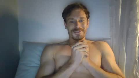Snapshot of kingharold92 chatting on June 13, 10:40 pm kingharold92 online show from June 13, 10:40 pm