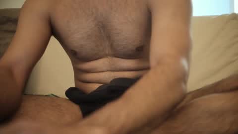 kingindisguise69 online show from October 29, 12:02 am