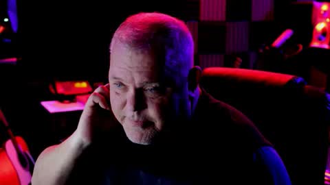 King James VIII online show from January 7, 3:53 am