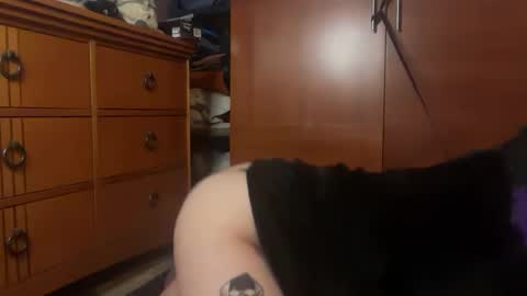 Snapshot of kingjesterlv chatting on October 1, 7:58 am King Jesters online show from October 1, 7:58 am