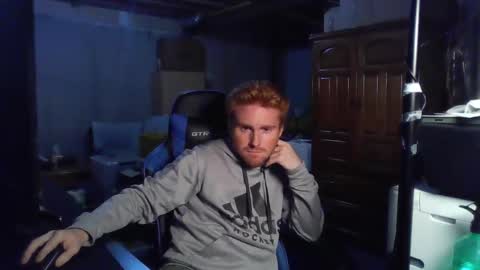 Master  King Tommy online show from October 20, 4:02 am