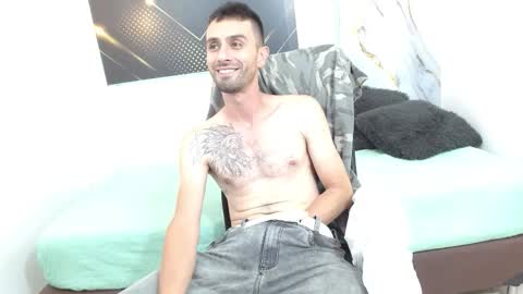 Snapshot of kingoftemptation chatting on March 5, 3:13 am KING online show from March 5, 3:13 am