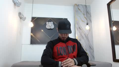 Snapshot of kingoftemptation chatting on March 22, 3:10 am KING online show from March 22, 3:10 am