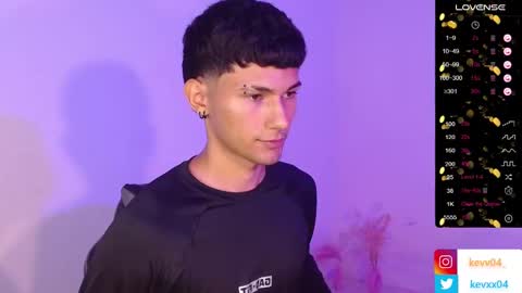  A L E X  online show from October 23, 5:29 am