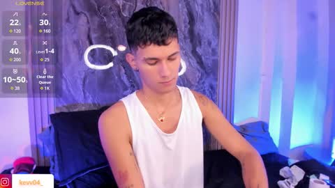  A L E X  online show from February 6, 3:44 am