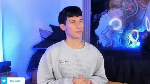  A L E X  online show from June 12, 2:27 pm